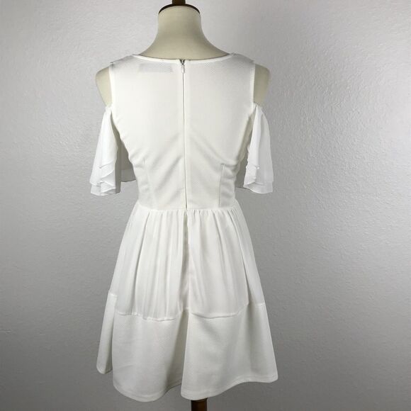 Zara Cold Shoulder Tiered Pleated Fit Flare Dress - Picture 9 of 12